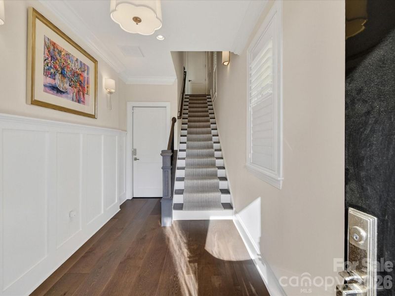 Spacious, unfurnished interior of a new home in , Charlotte (Image 23).