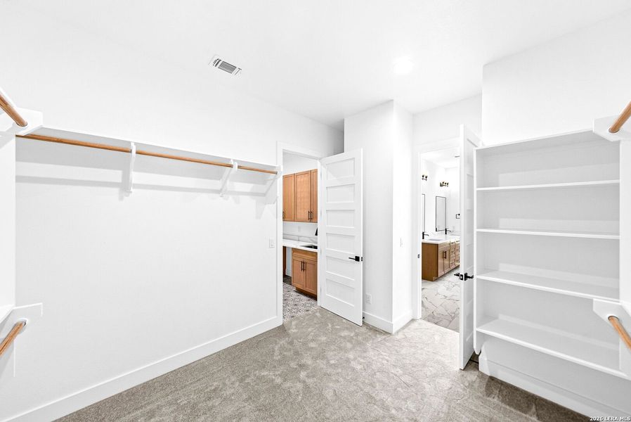 Image 54 of a home in .
