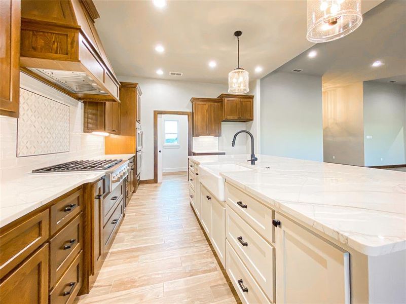 Furnished interior view inside a new home in , Tuscola (Image 7).