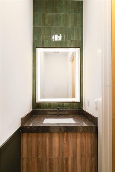 Image 68 of a home in .