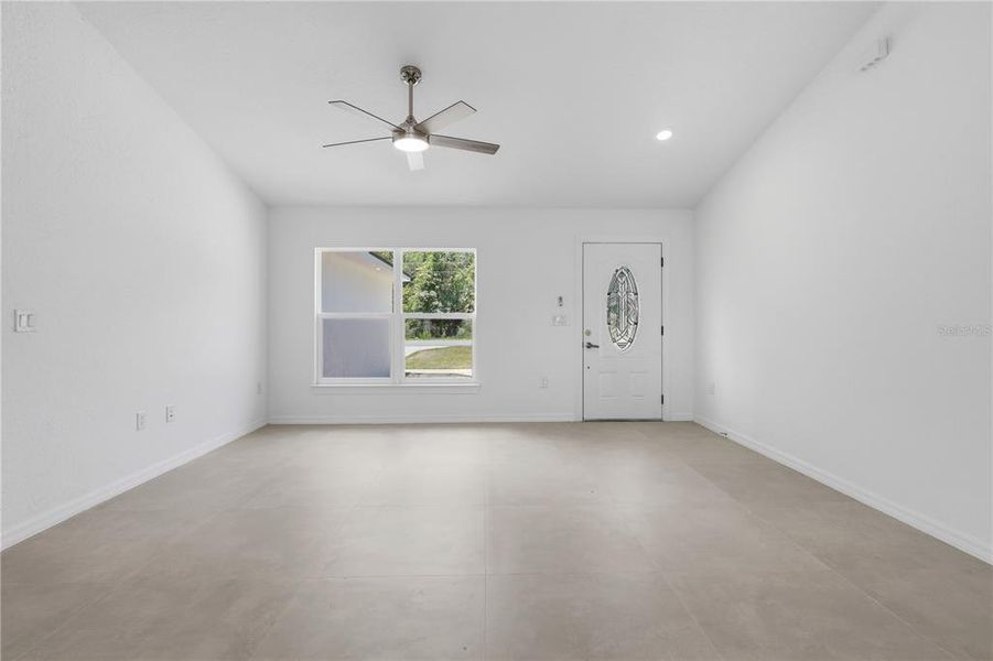 Spacious, unfurnished interior of a new home in , Ocklawaha (Image 35). Spacious, unfurnished interior of a new home in , Ocklawaha (Image 35).