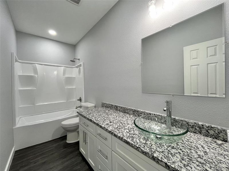 Furnished interior view inside a new home in , Mineral Wells (Image 7).