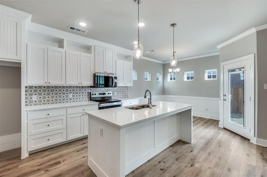 Furnished interior view inside a new home in , Lake Dallas (Image 10).