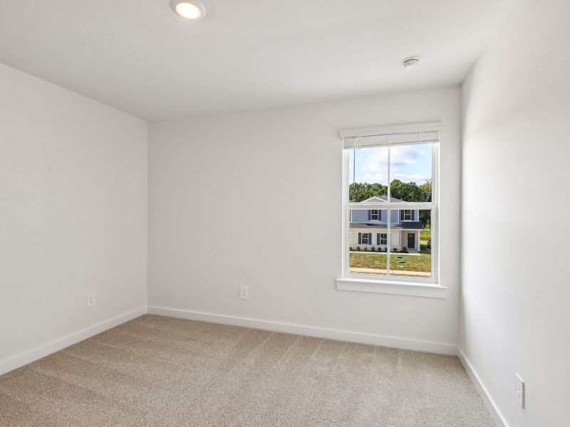 Spacious, unfurnished interior of a new home in Avery Farms - Ridge Series, Murfreesboro (Image 13).