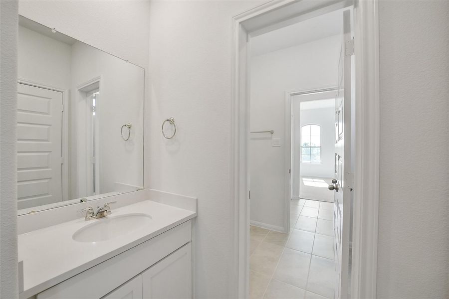 Furnished interior view inside a new home in Stone Creek Ranch, Hockley (Image 8). Furnished interior view inside a new home in Stone Creek Ranch, Hockley (Image 8).