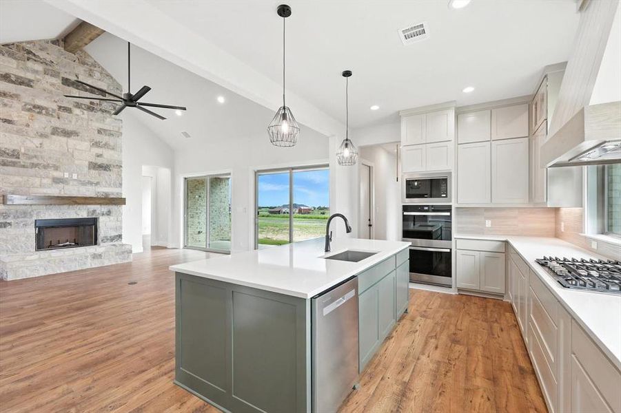 Furnished interior view inside a new home in , Venus (Image 17). Furnished interior view inside a new home in , Venus (Image 17).