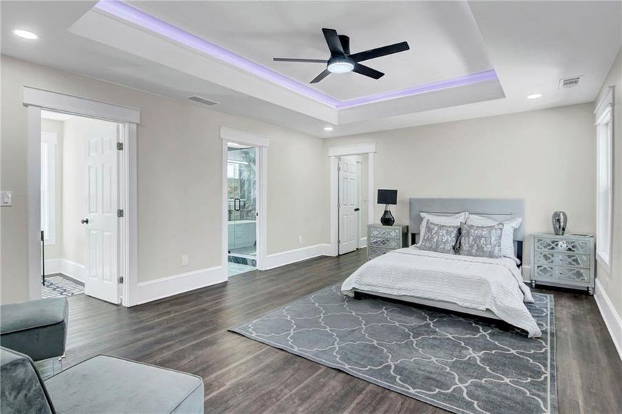 Furnished interior view inside a new home in , Atlanta (Image 18).