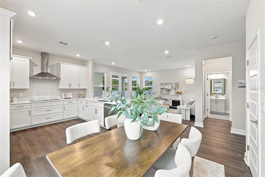 Furnished interior view inside a new home in , St. Petersburg (Image 13).