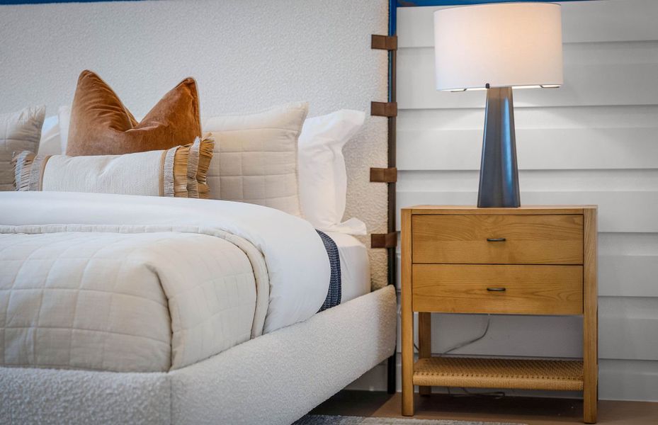 Representative interior finishes for a home built from the Hallmark by Del Webb in Del Webb Austin at Lost Pines, Bastrop (Image 23).