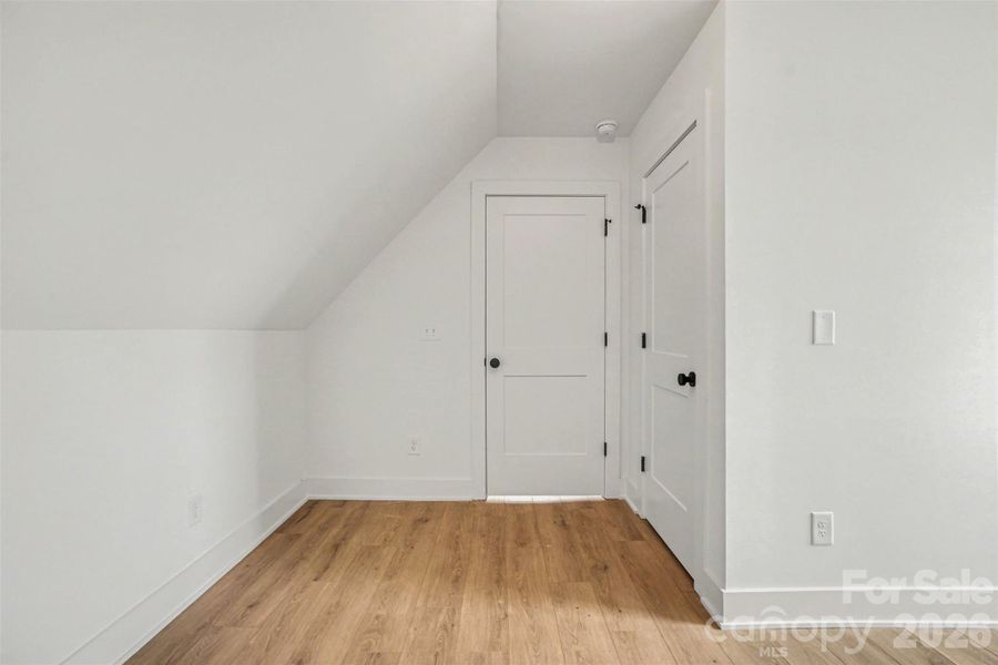 Spacious, unfurnished interior of a new home in , Charlotte (Image 14).