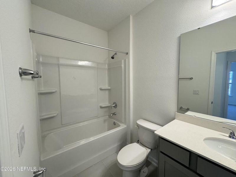 Furnished interior view inside a new home in Hyland Trail, Green Cove Springs (Image 5).
