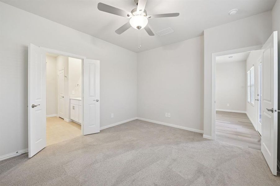 Photo is not of the actual home, but is an inspirational photo of builder’s model home and may depict options, furnishings, and/or decorator features that are not included.