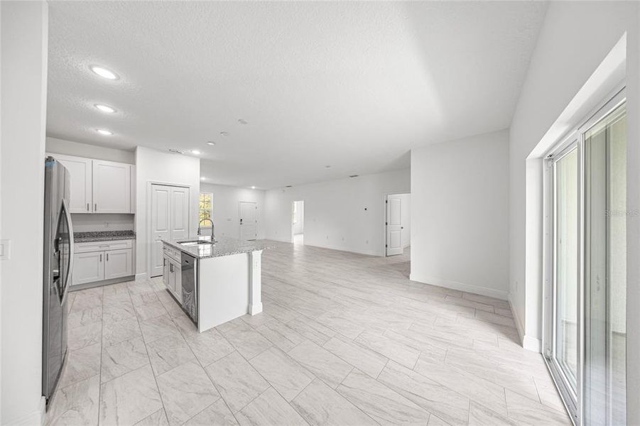 Furnished interior view inside a new home in , Ocala (Image 8).