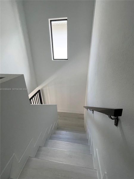 Spacious, unfurnished interior of a new home in , Florida City (Image 51).