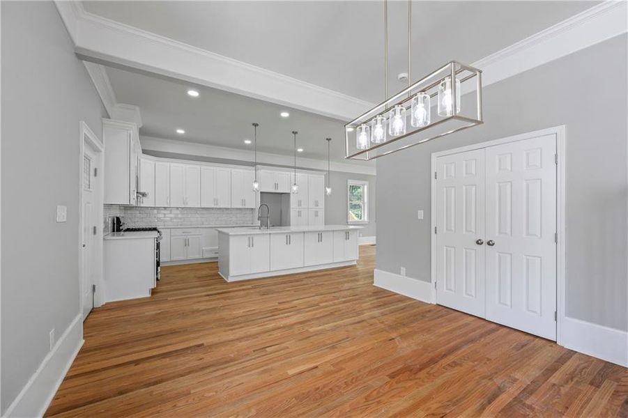 Image 79 of a home in .