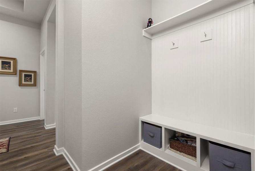 Spacious, unfurnished interior of a new home in , Texas City (Image 20). Spacious, unfurnished interior of a new home in , Texas City (Image 20).