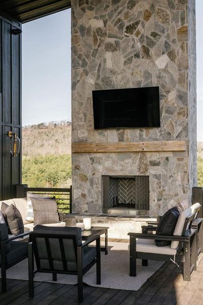 Exterior details and patio area of a home in , Mineral Bluff (Image 30).