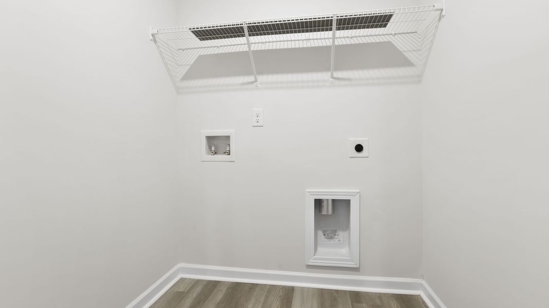 Spacious, unfurnished interior of a new home in Village Grove, Greenville (Image 28).