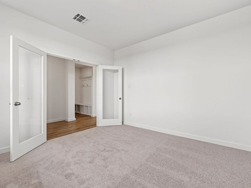 Spacious, unfurnished interior of a new home in Meadow Ridge Estates, Josephine (Image 18).