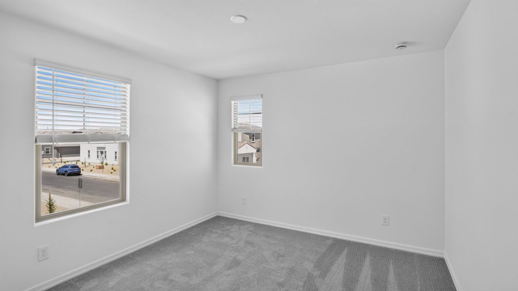 Spacious, unfurnished interior of a new home in Artisan at Asante, Surprise (Image 19). Spacious, unfurnished interior of a new home in Artisan at Asante, Surprise (Image 19).