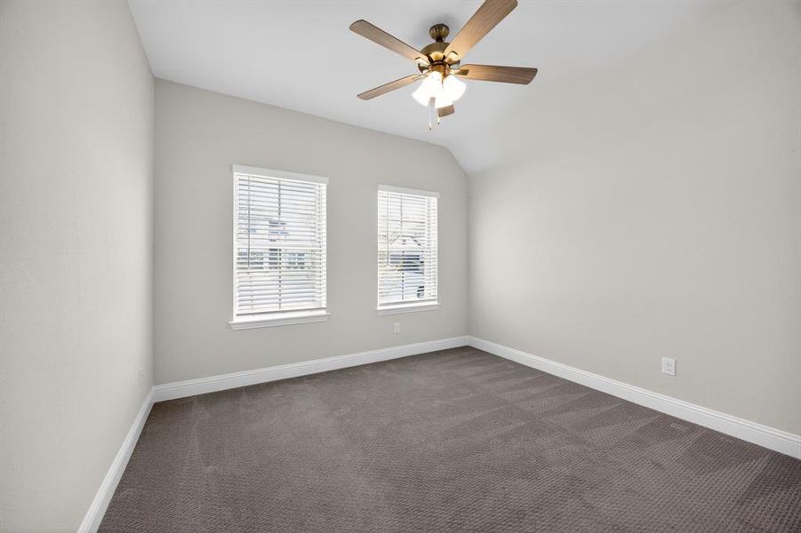 Spacious, unfurnished interior of a new home in Valencia on the Lake, Little Elm (Image 10). Spacious, unfurnished interior of a new home in Valencia on the Lake, Little Elm (Image 10).