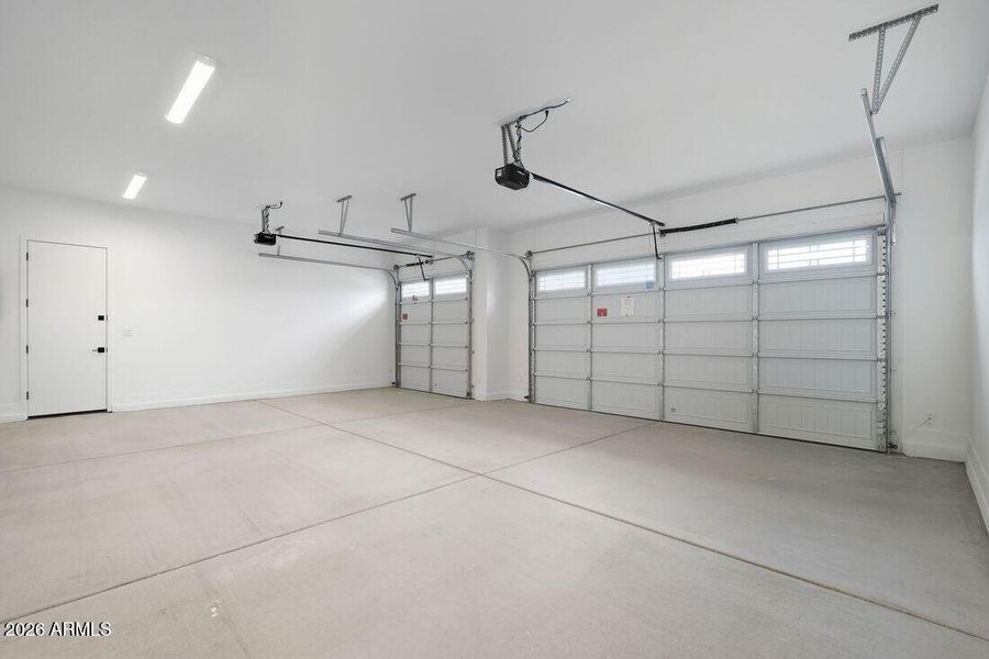 hj-az-phoenix-aloravita-south-summit-cat hj-az-phoenix-aloravita-south-summit-cat