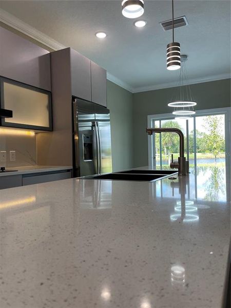 Spacious, unfurnished interior of a new home in , Davenport (Image 25).