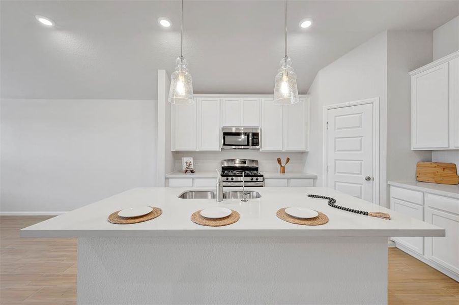 Furnished interior view inside a new home in Mobberly Farms, Pilot Point (Image 9).