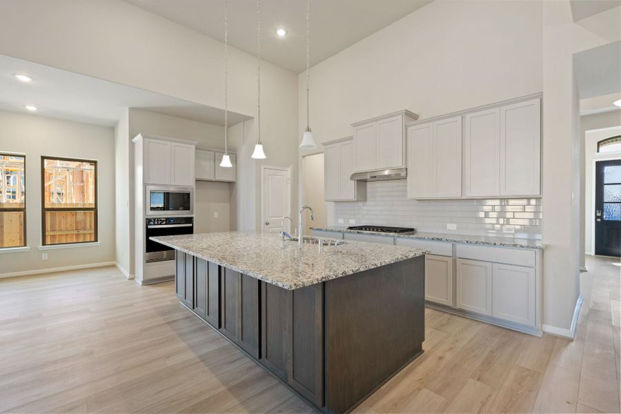 2,531sf New Home in Conroe, TX. - Slide 9 2,531sf New Home in Conroe, TX. - Slide 9