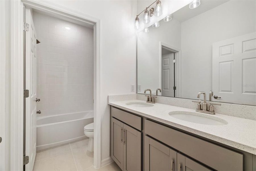 Furnished interior view inside a new home in , Deland (Image 4).