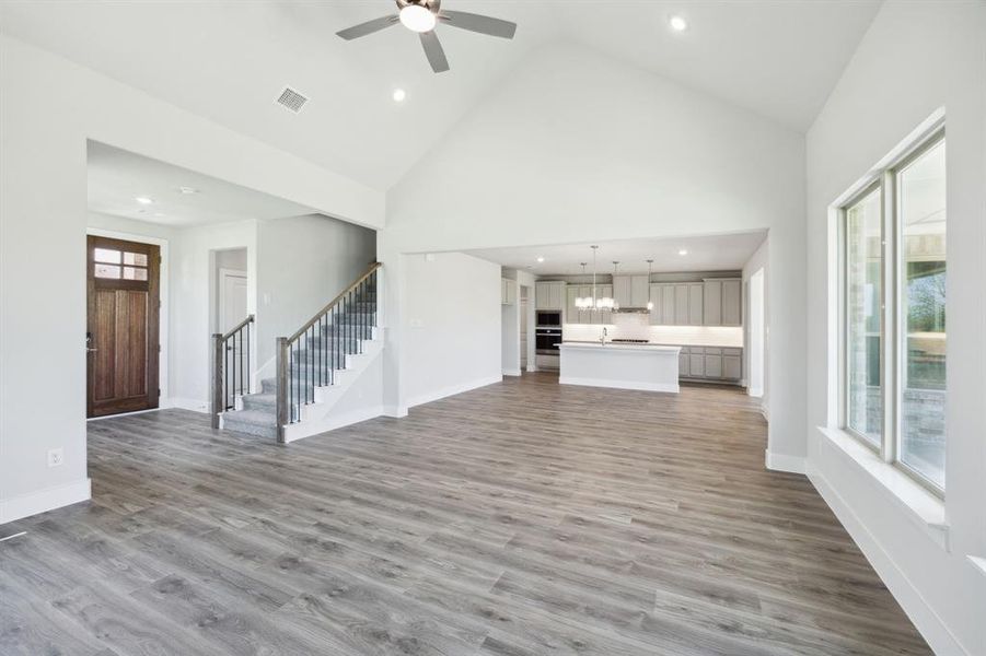 Spacious, unfurnished interior of a new home in Ellis Ranch Estates, Waxahachie (Image 23).
