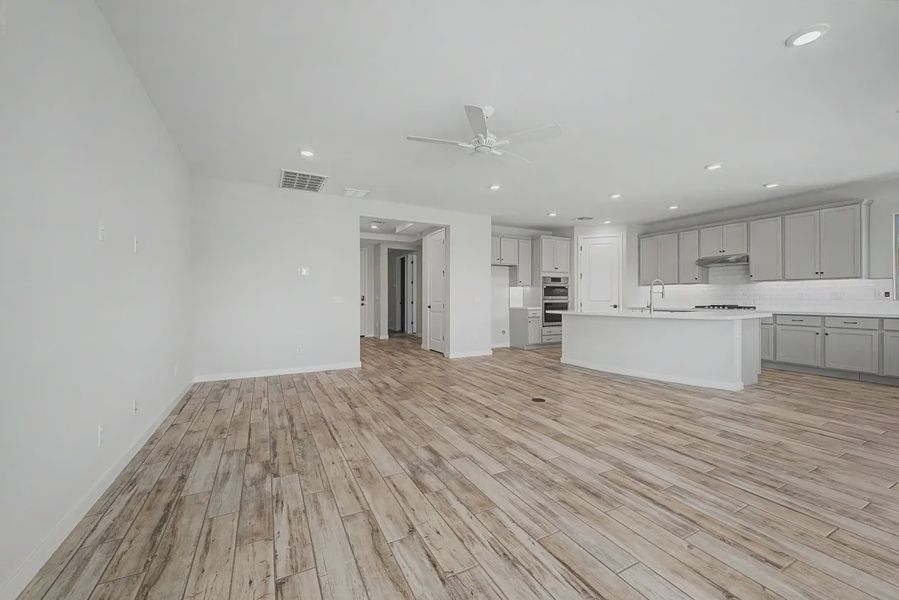 Spacious, unfurnished interior of a new home in Forté at Granite Vista, Waddell (Image 20).