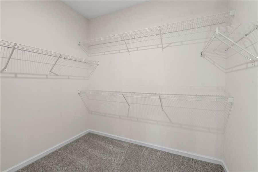 Spacious, unfurnished interior of a new home in Aberdeen, Hoschton (Image 24).