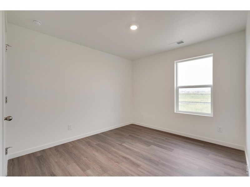Spacious, unfurnished interior of a new home in Vista Meadows, Fort Lupton (Image 21). Spacious, unfurnished interior of a new home in Vista Meadows, Fort Lupton (Image 21).