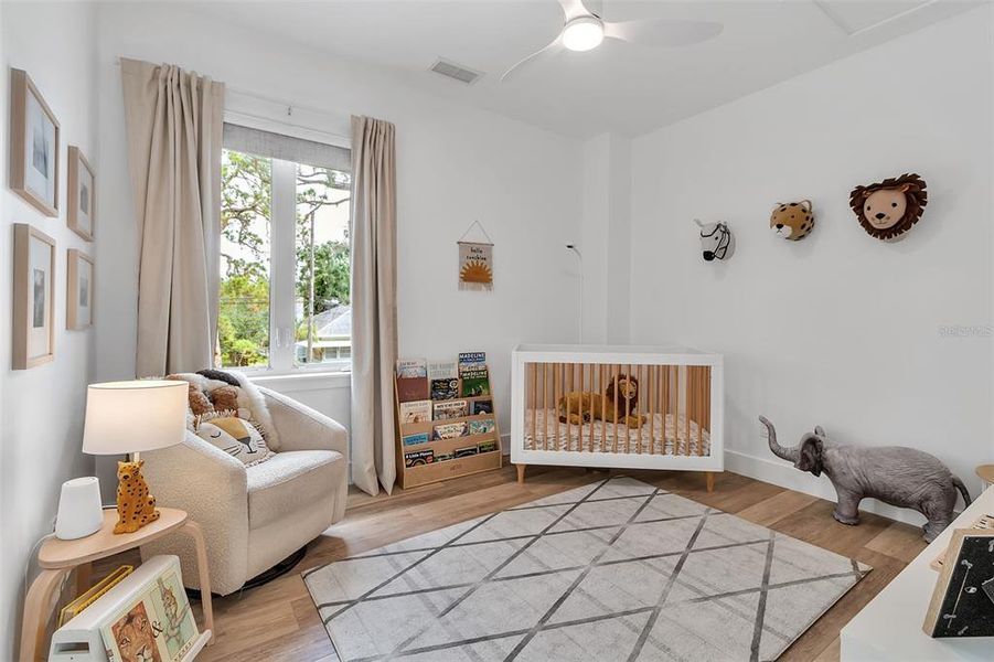 Furnished interior view inside a new home in , Sarasota (Image 39).