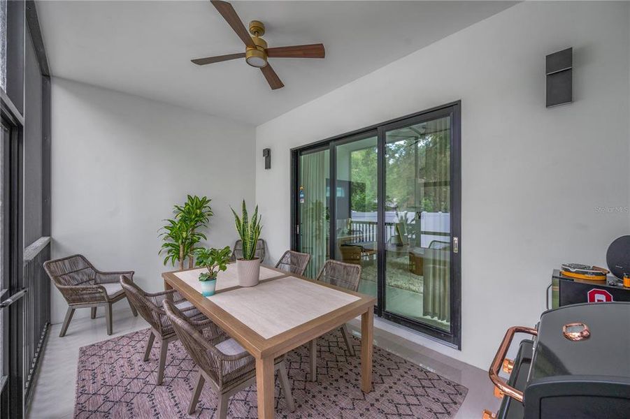 Exterior details and patio area of a home in , Tampa (Image 30).