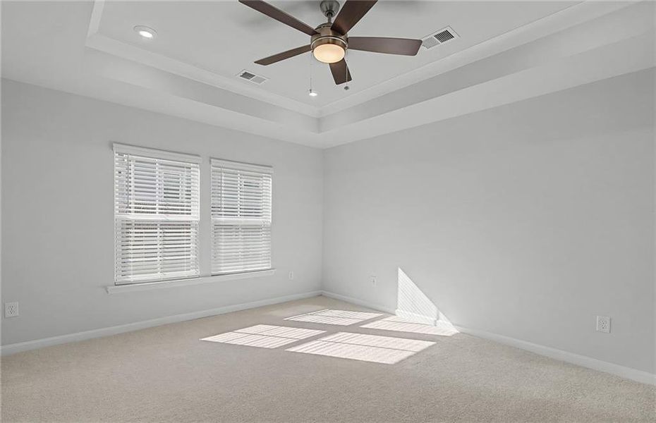 Spacious, unfurnished interior of a new home in Adler Springs, Powder Springs (Image 5).