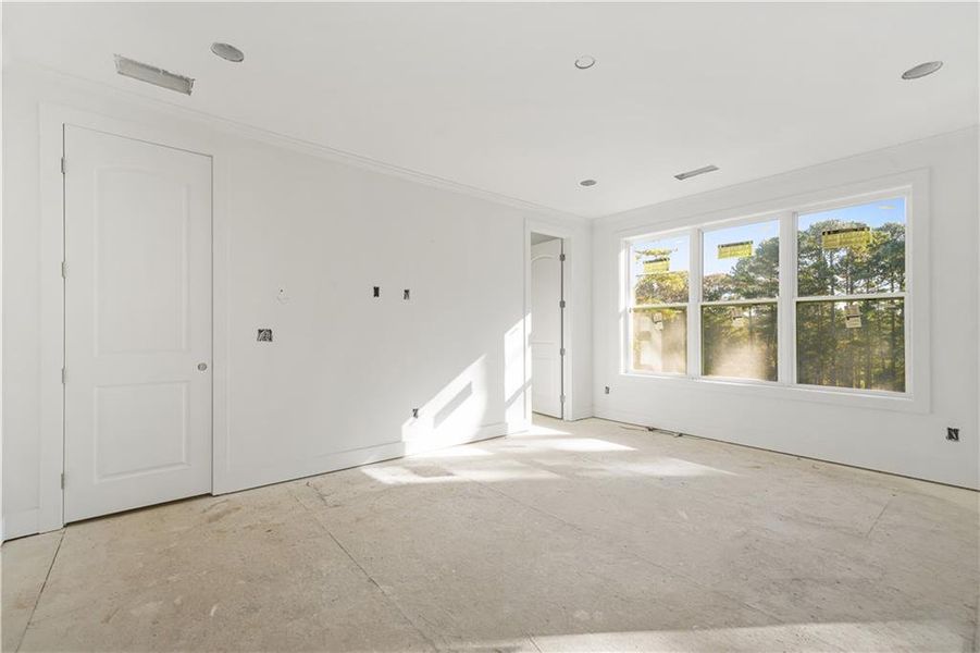 Image 49 of a home in .