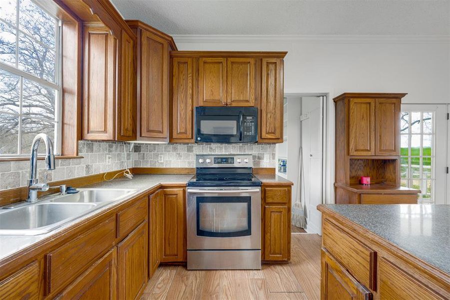 Furnished interior view inside a new home in , Clarksville (Image 3).