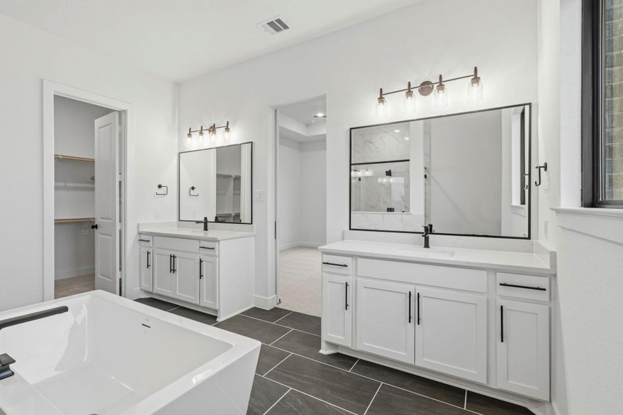 Furnished interior view inside a new home in Elyson, Katy (Image 13).