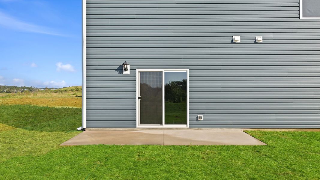 Exterior details and patio area of a home in Brookside Farms, Greer (Image 3).