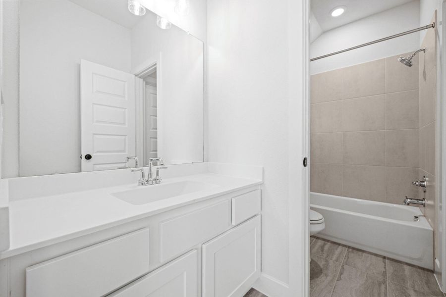 Furnished interior view inside a new home in Santa Rita Ranch, Liberty Hill (Image 8).