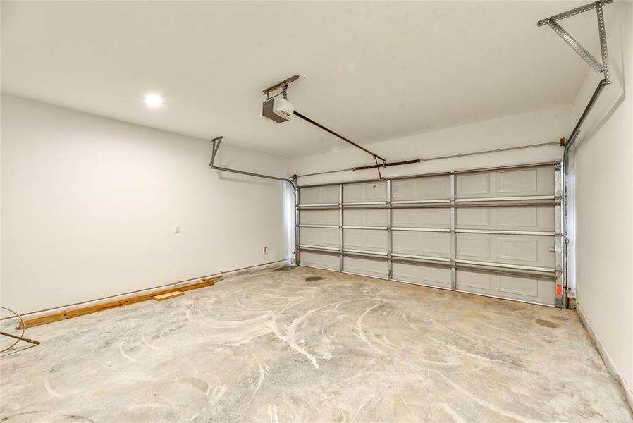 2 CAR GARAGE WITH OPENER 2 CAR GARAGE WITH OPENER