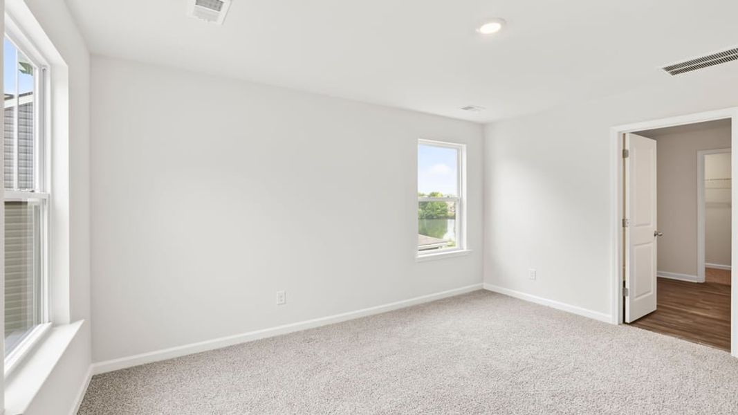 Spacious, unfurnished interior of a new home in Durbin Meadows, Fountain Inn (Image 31). Spacious, unfurnished interior of a new home in Durbin Meadows, Fountain Inn (Image 31).
