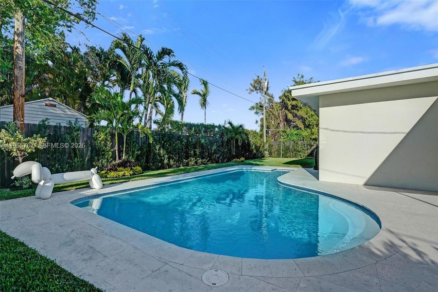 Exterior details and patio area of a home in , North Miami Beach (Image 3).