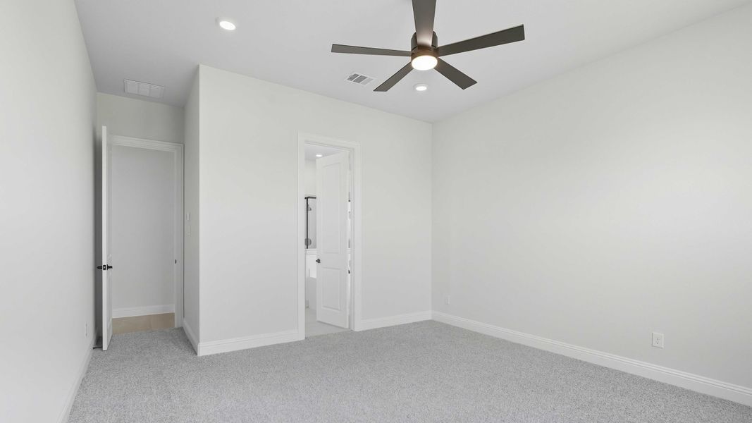 Representative unfurnished interior of a home built from the MESA by D.R. Horton in Clearview Ranch, Royse City (Image 27). Representative unfurnished interior of a home built from the MESA by D.R. Horton in Clearview Ranch, Royse City (Image 27).