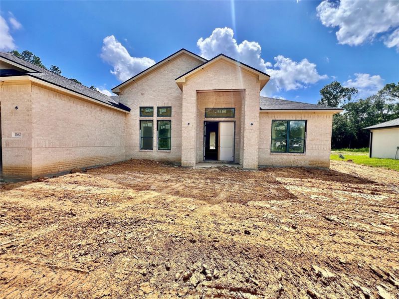 Front Elevation, Close-up.