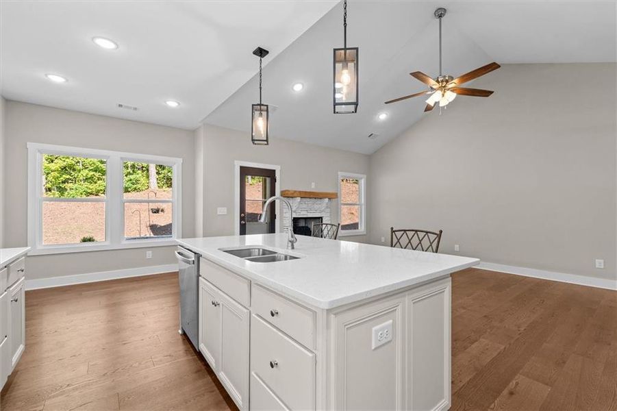 Furnished interior view inside a new home in , Villa Rica (Image 10).