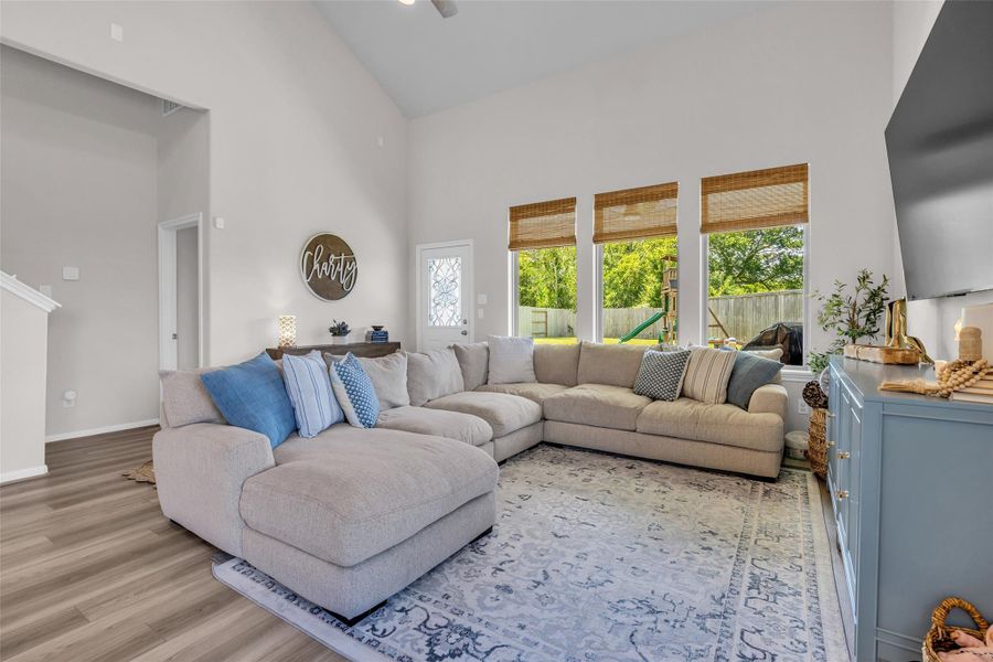 With its comfortable layout and inviting atmosphere, it’s a versatile area for both everyday living and entertaining.