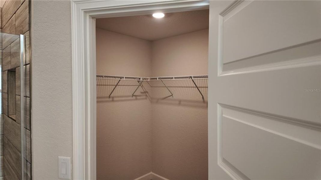 Spacious, unfurnished interior of a new home in Pine Bluff, Spring Hill (Image 41).